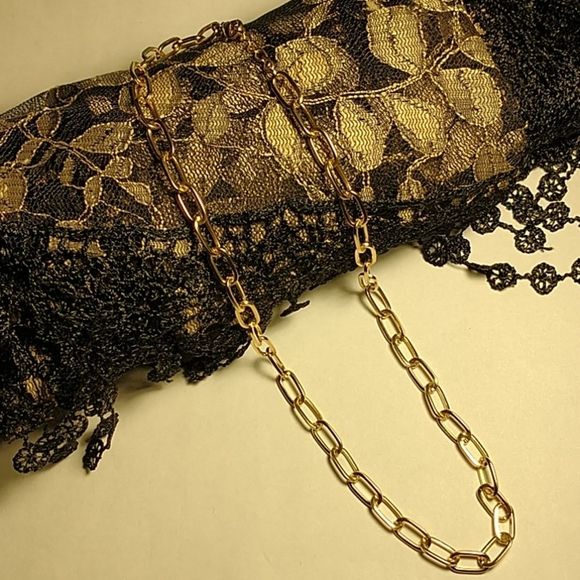 Trendy Chunky Gold Chain Necklace! - Picture 1 of 4